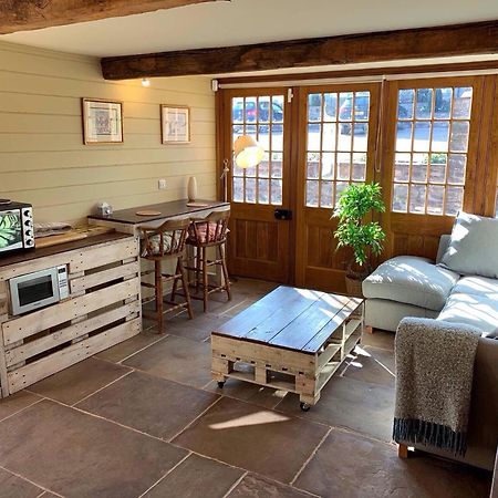 Demesne Farm Guesthouse モンマス エクステリア 写真
